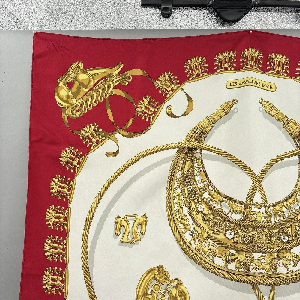 Hermes Scarf Silk Red Gold Les Cavaliers D'Or Horse Print Square Carre 90 VTG